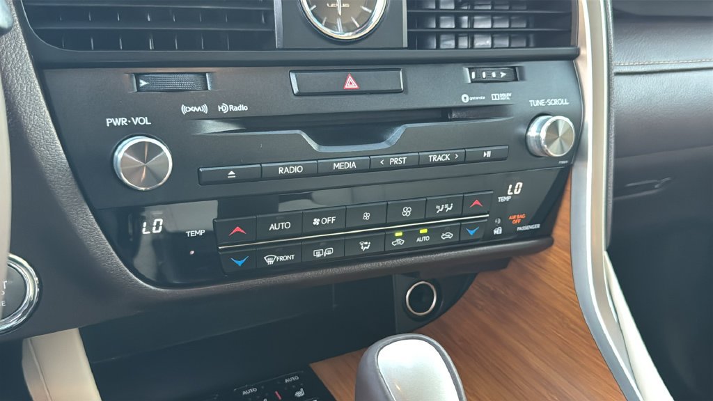 Used 2016 Red Lexus 350 image 28