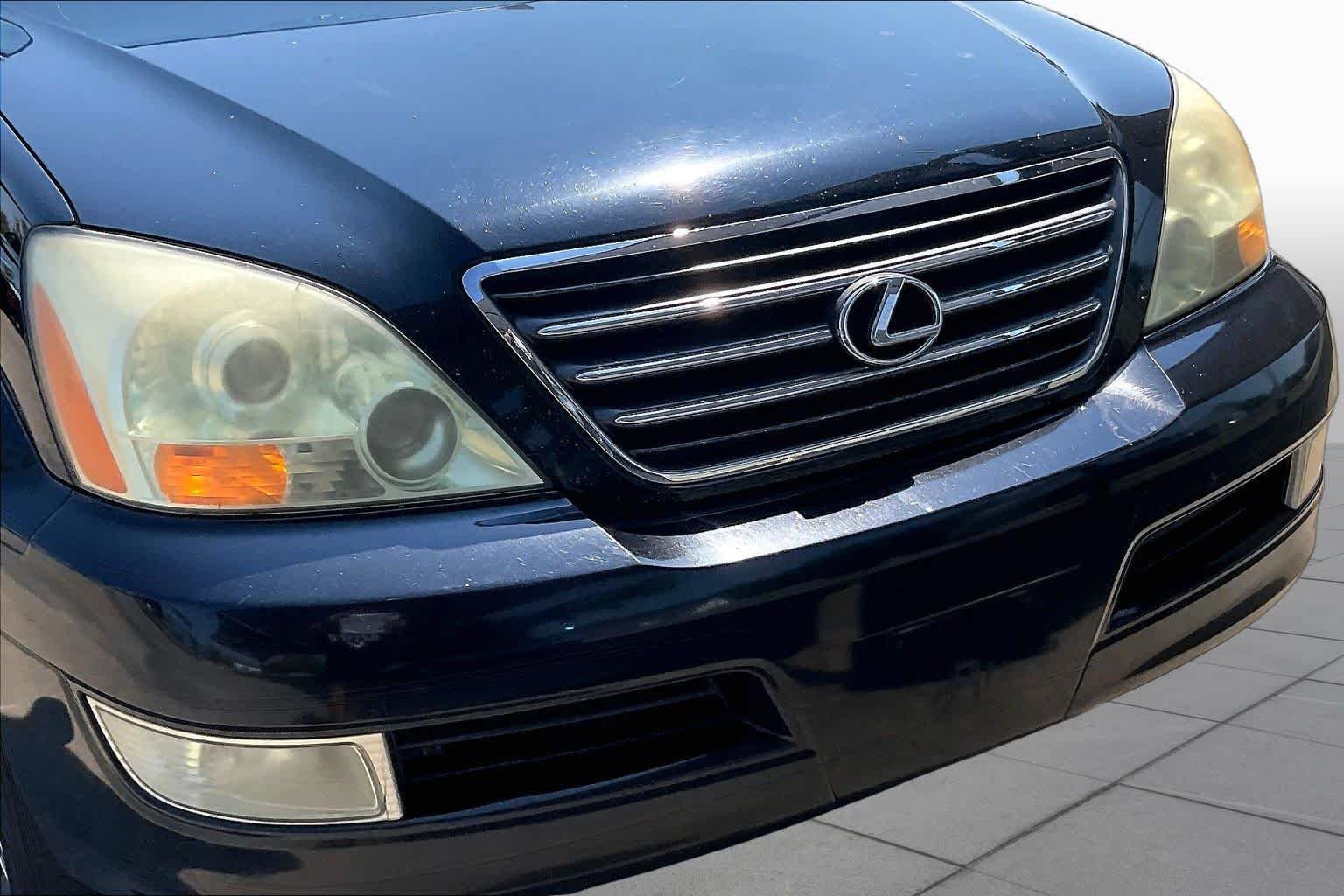 Used 2005 Black Onyx Lexus  image 27