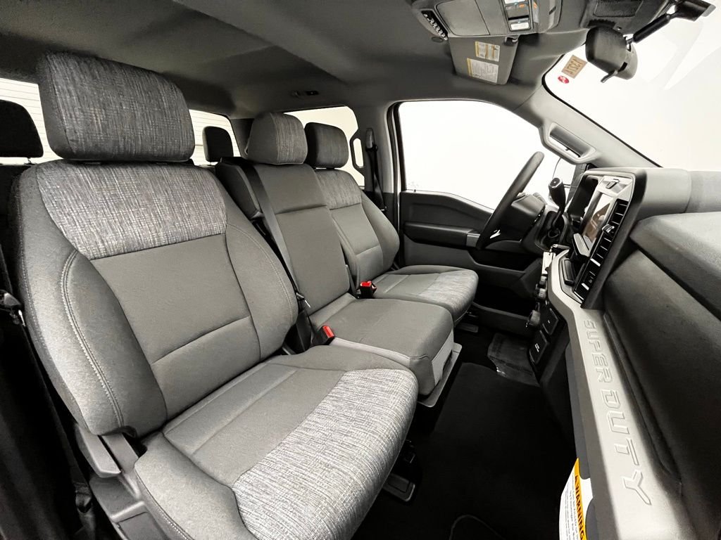 New 2026 White Ford XLT image 27