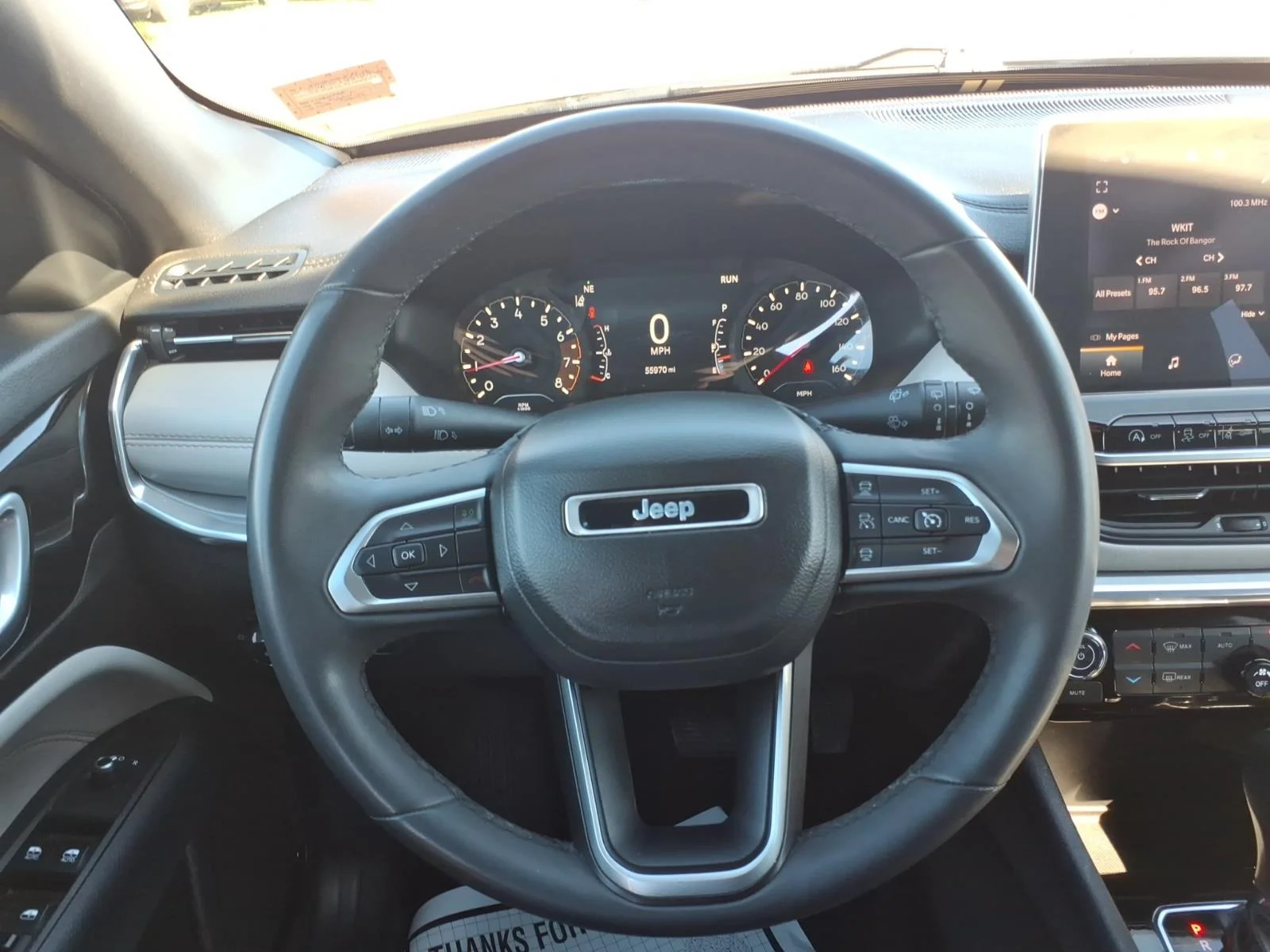 Used 2024 Gray Clearcoat Jeep Limited image 18