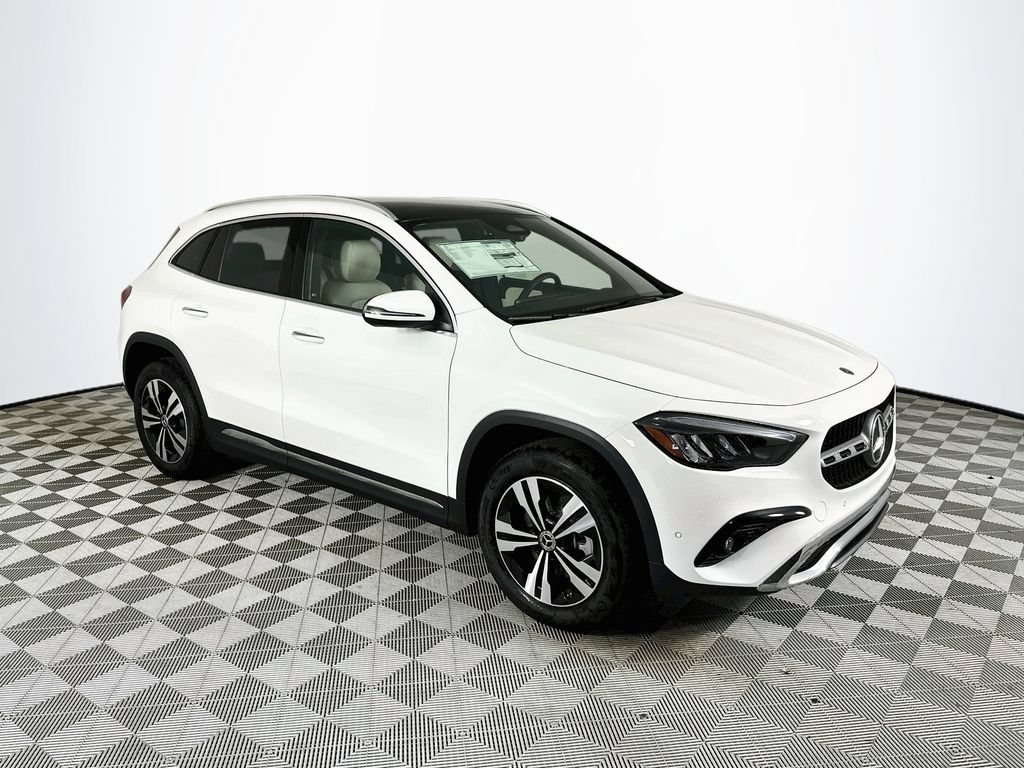 New 2026 Polar White Mercedes-Benz GLA 250 image 33