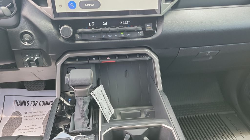2026 Toyota Tundra SR5 - Photo 15