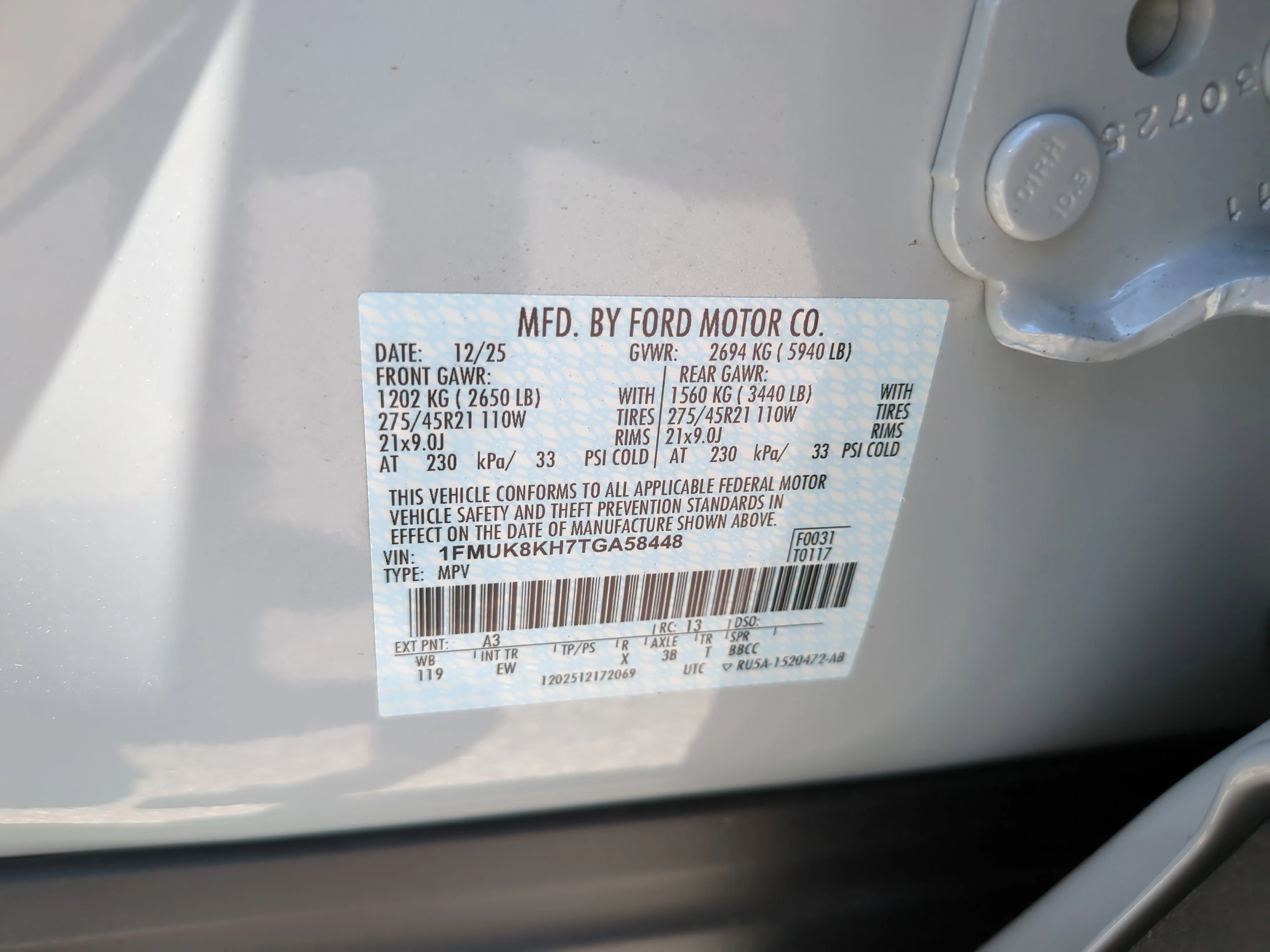 New 2026 Space White Metallic Ford ST-Line image 31