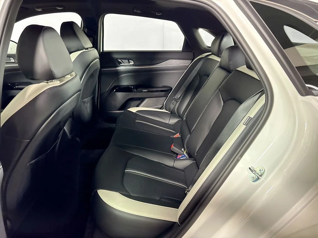 New 2026 Snow White Pearl Kia GT-Line AWD image 21