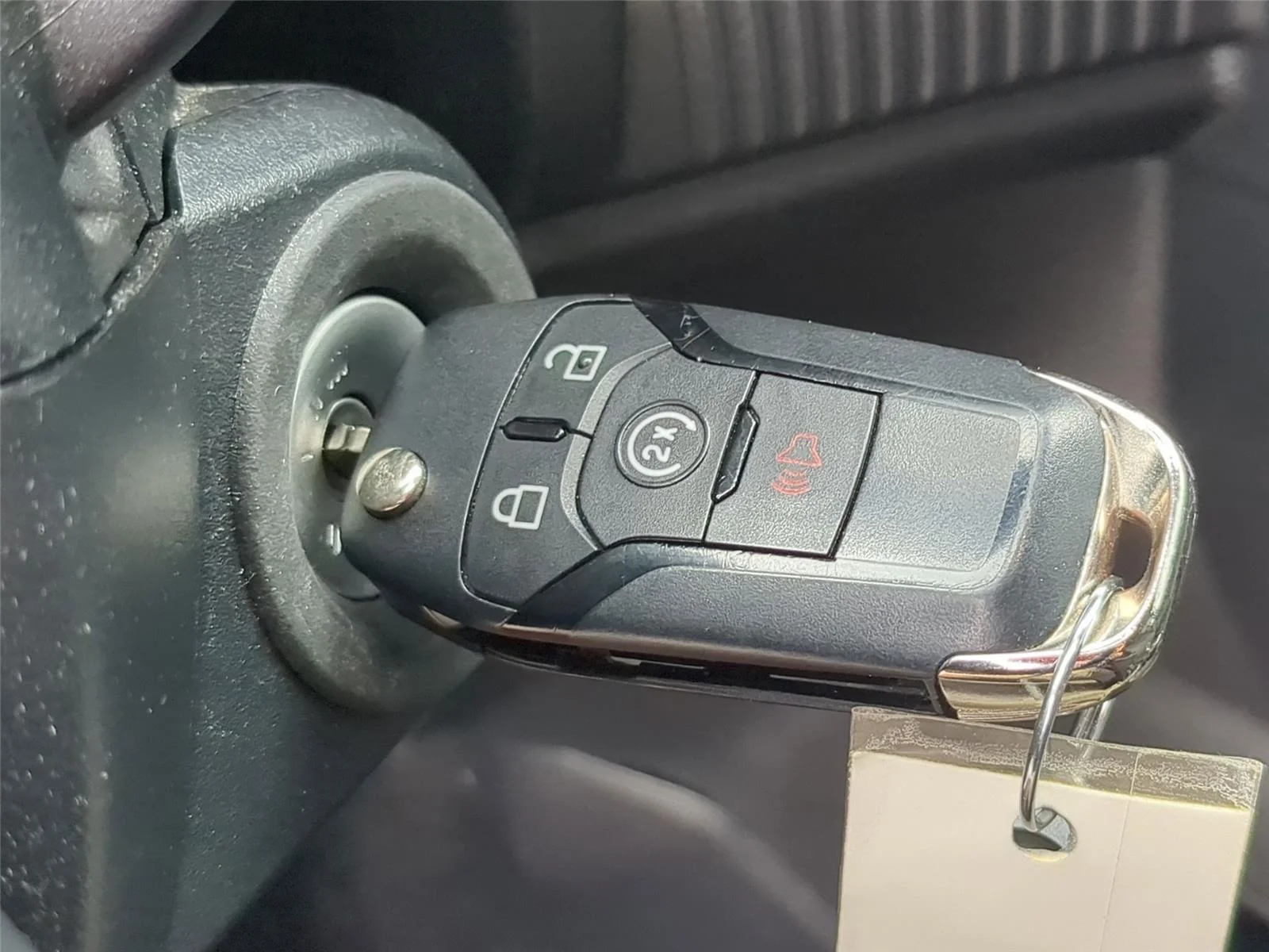 Used 2025 Shadow Black Ford XLT image 30