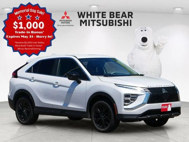 2023 Mitsubishi Eclipse Cross LE S-AWC's photo