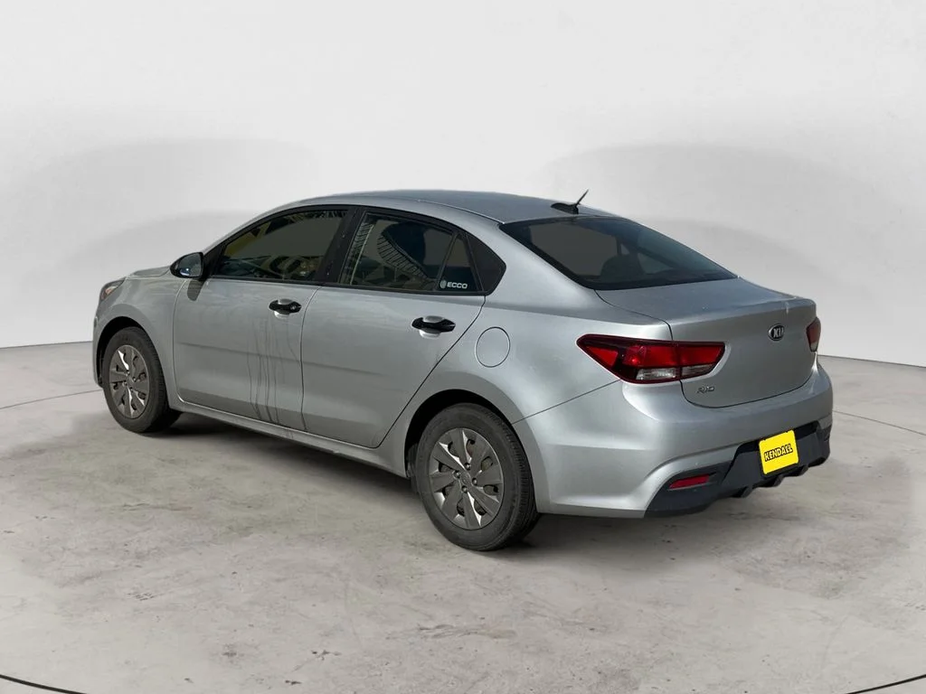 Used 2018 Silver Kia LX image 2