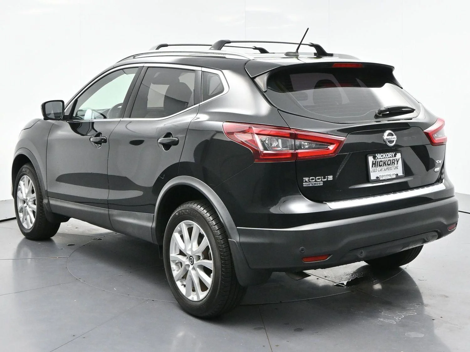 Used 2020 Magnetic Black Pearl Nissan SV image 5