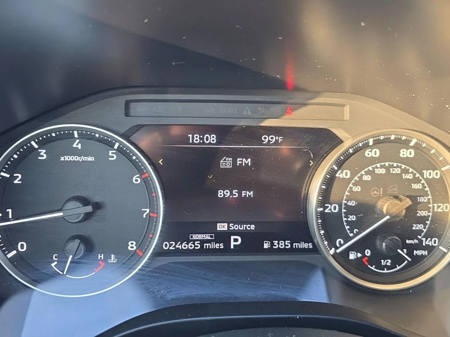 Used 2025  Mitsubishi SE image 15