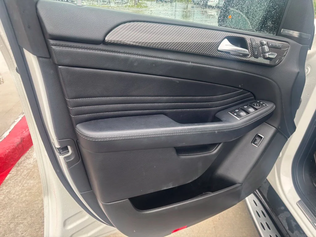 Used 2019 White Mercedes-Benz GLE 43 AMG® image 9