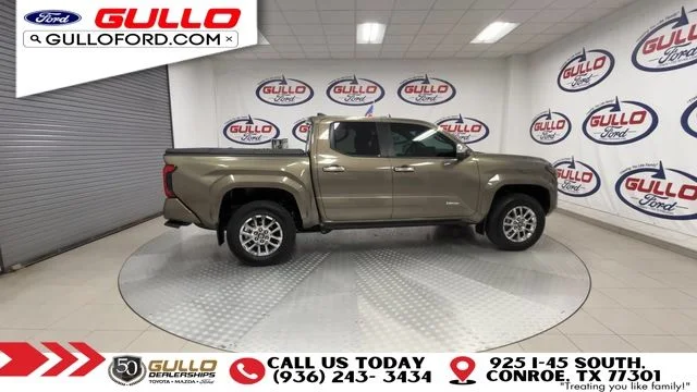 Used 2024 Bronze Oxide Toyota Limited image 9