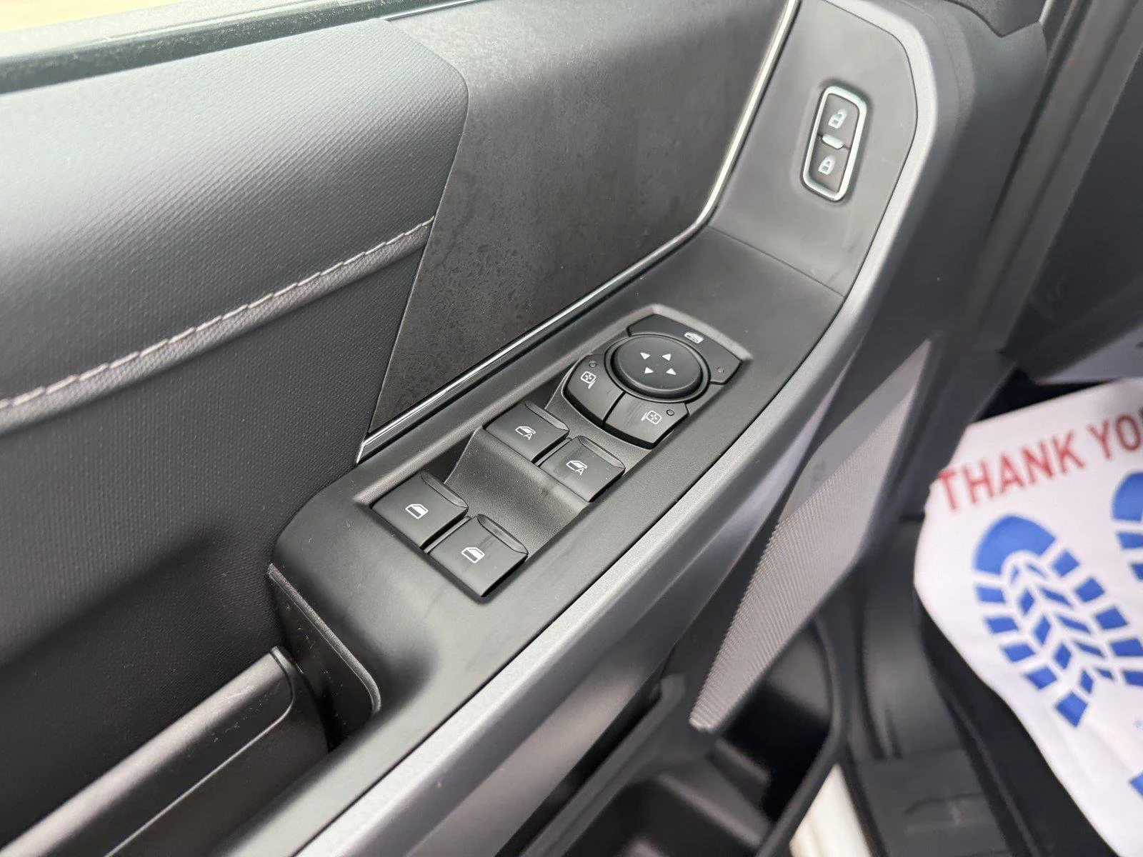 New 2026 Oxford White Ford XLT image 12