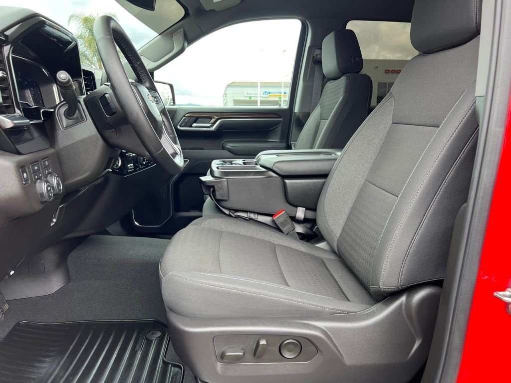 Used 2025 Red Chevrolet LT image 21