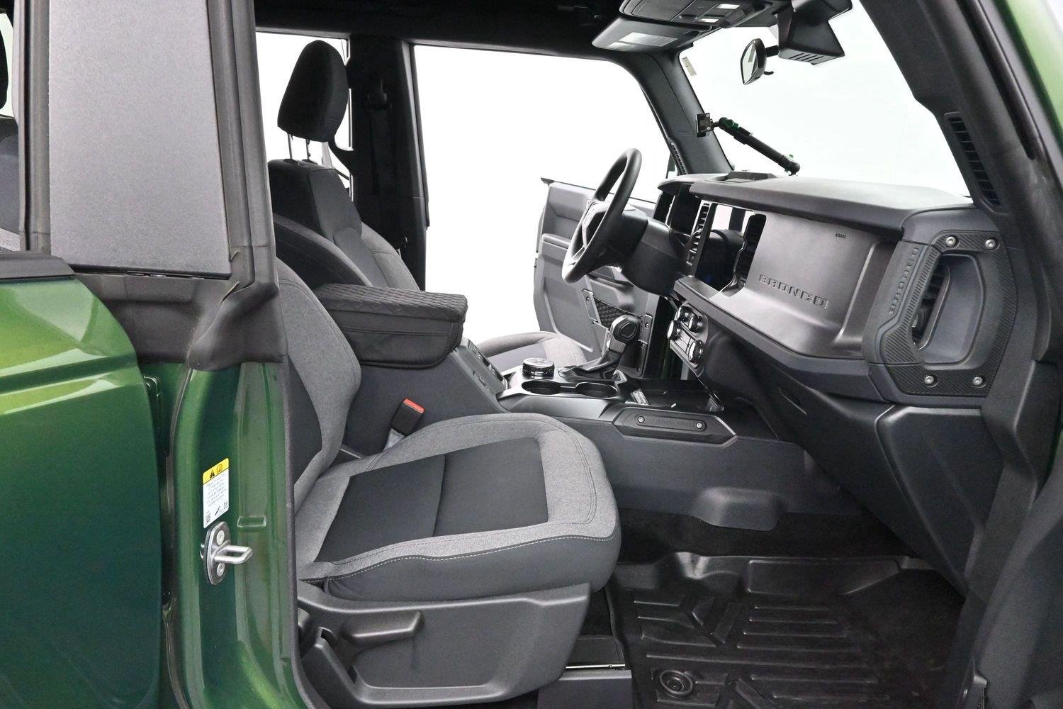 Used 2025 Green Ford Base image 33