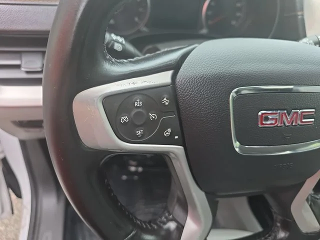 Used 2020 White GMC SLT image 18