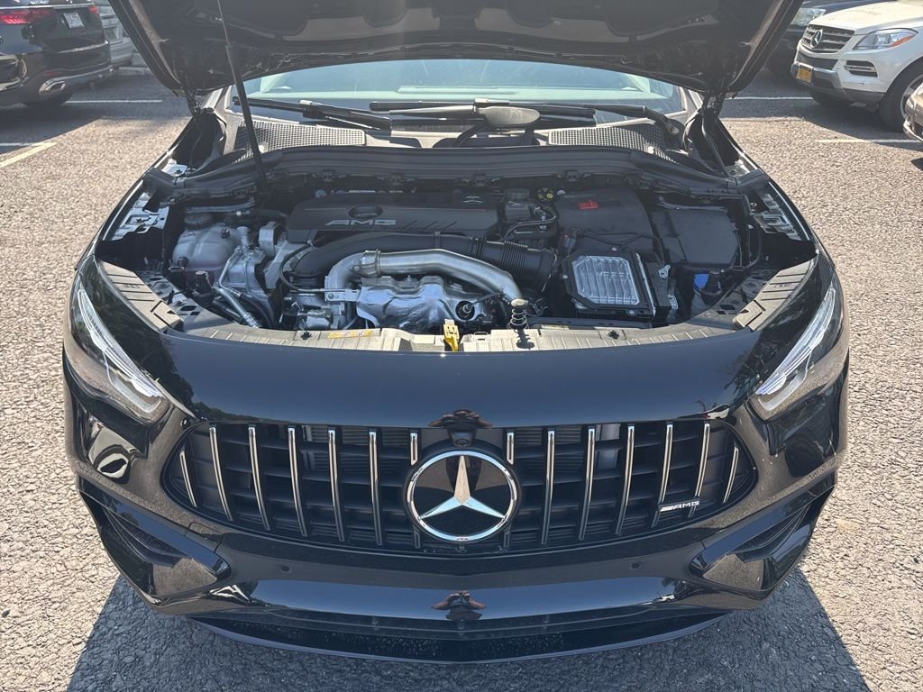 2026 Mercedes-Benz GLA AMG GLA 35 - Photo 18