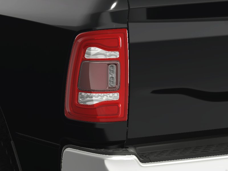 New 2024 Diamond Black Crystal Pearl-Coat Exterior Paint RAM Tradesman image 39
