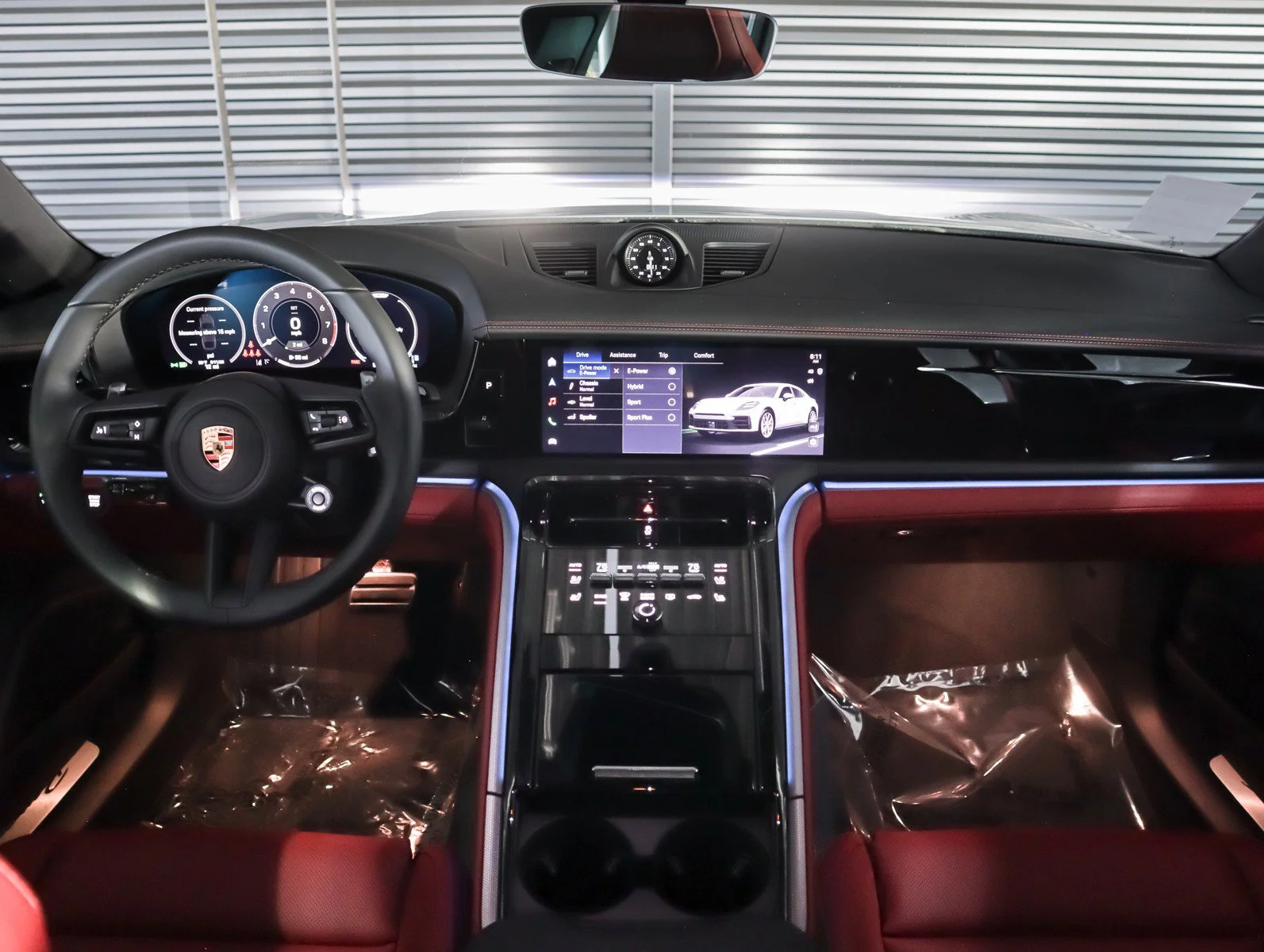 New 2026 Carrara White Metallic Porsche 4 E-Hybrid image 12