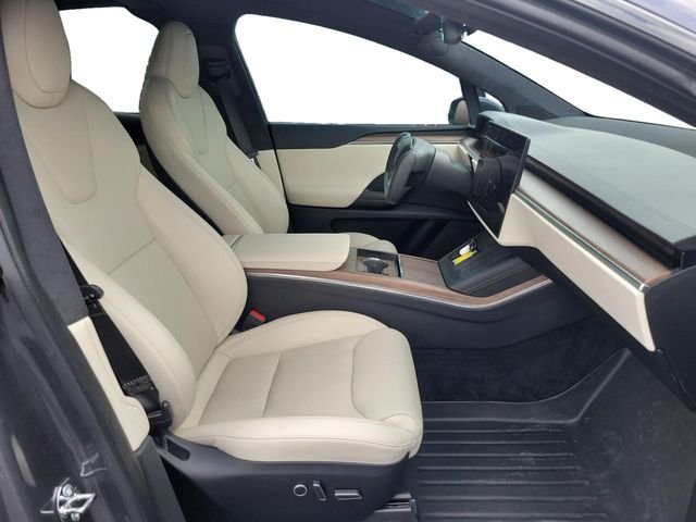 Used 2022 Gray Tesla Base image 26