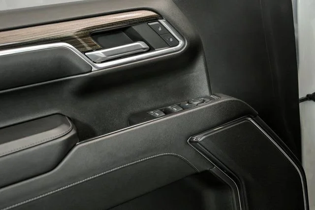 2023 Chevrolet Silverado 1500 RST - Photo 8