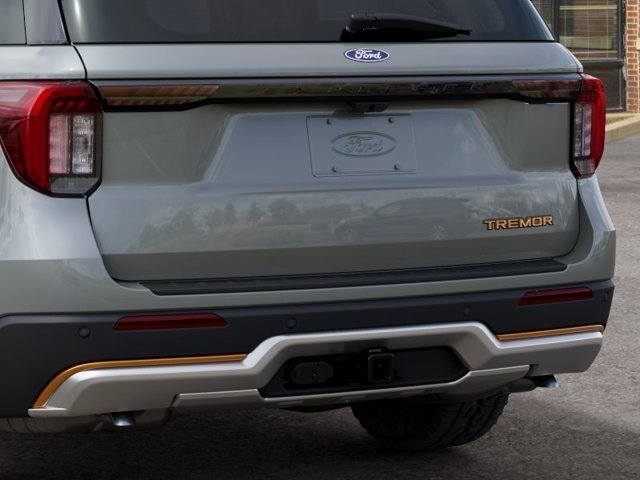 New 2027 Avalanche Gray Ford Tremor image 46