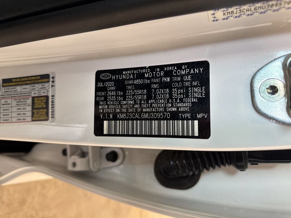 Used 2021 White Hyundai Ultimate image 19