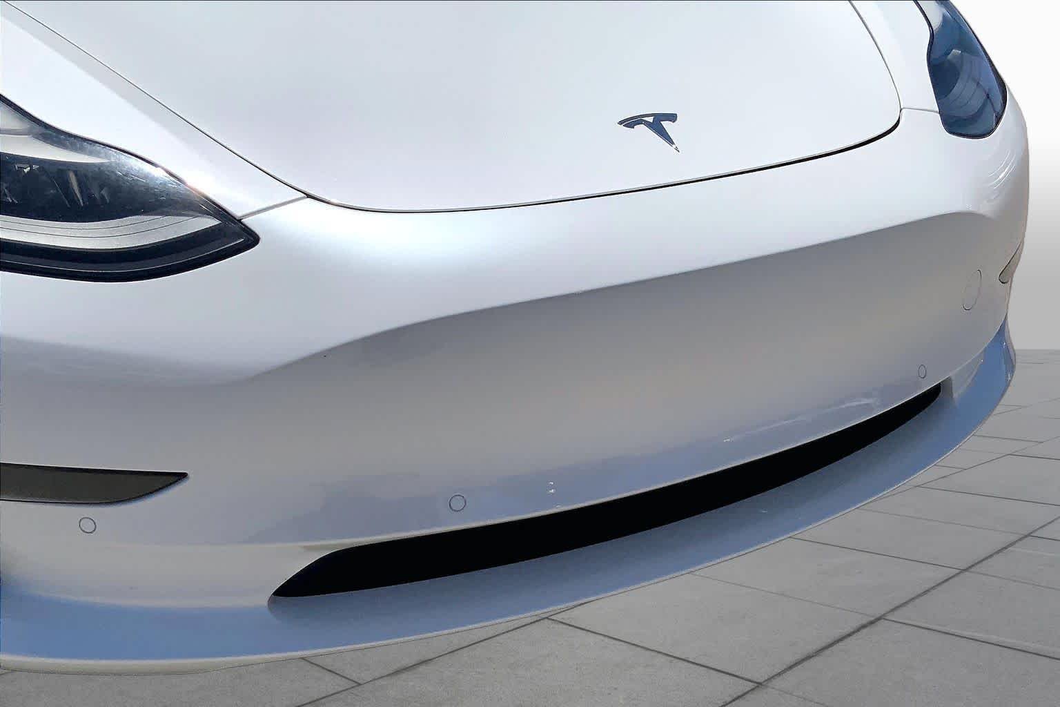 Used 2021 Pearl White Multi-Coat Tesla Standard Range Plus image 28
