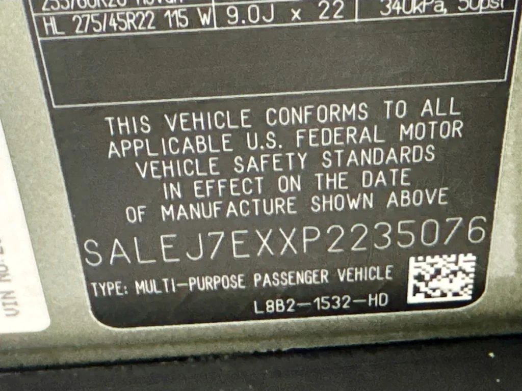 Certified Used 2023 Green Land Rover S image 30
