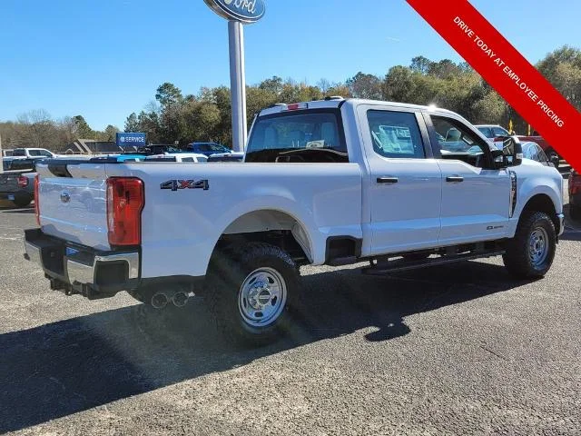 New 2026 Oxford White Ford F-250® XL image 39