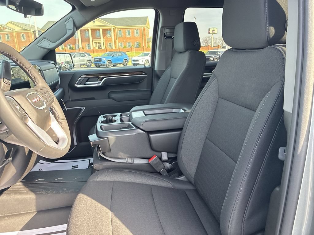 2026 GMC Sierra 1500 SLE - Photo 11