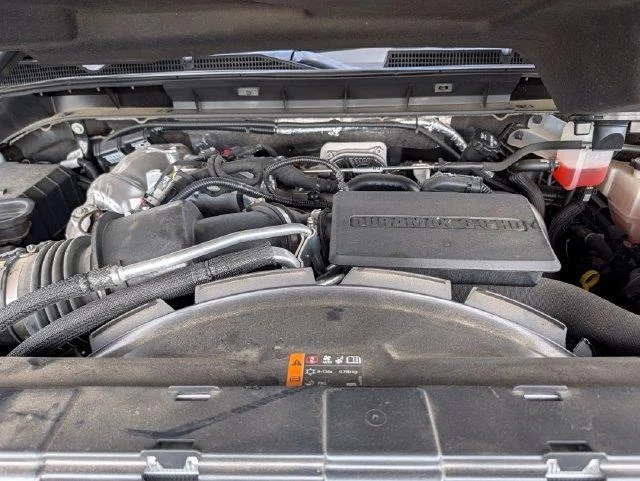 Used 2024 Summit White GMC AT4 image 22