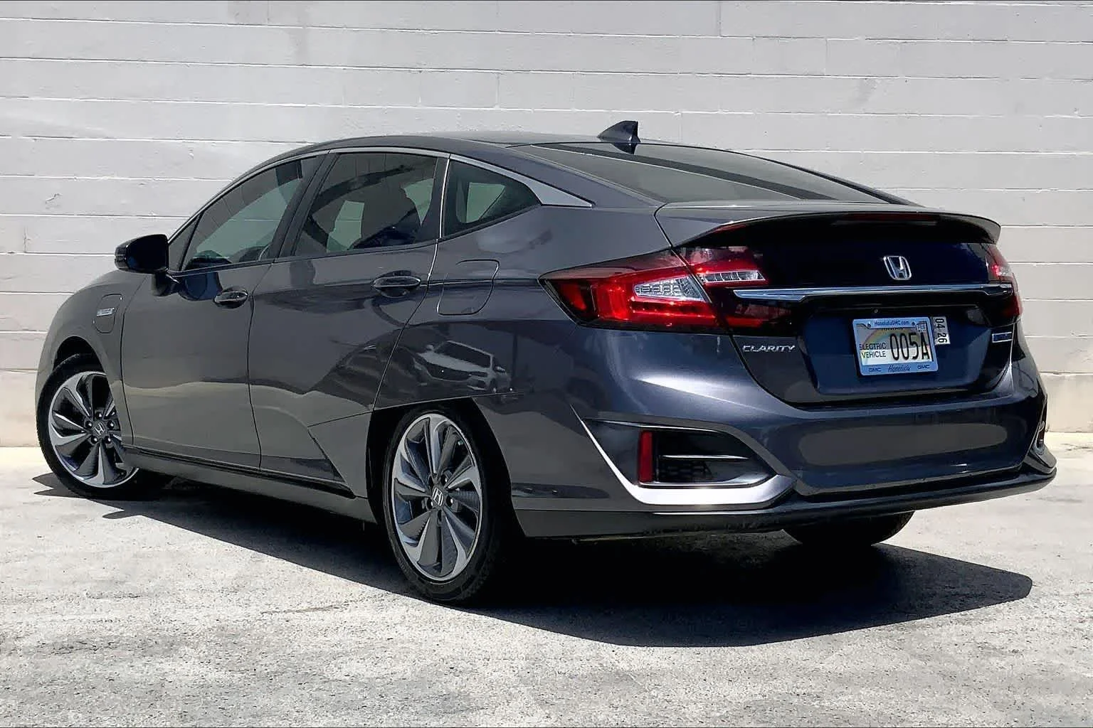 Used 2018 Gray/gray Honda NA image 4