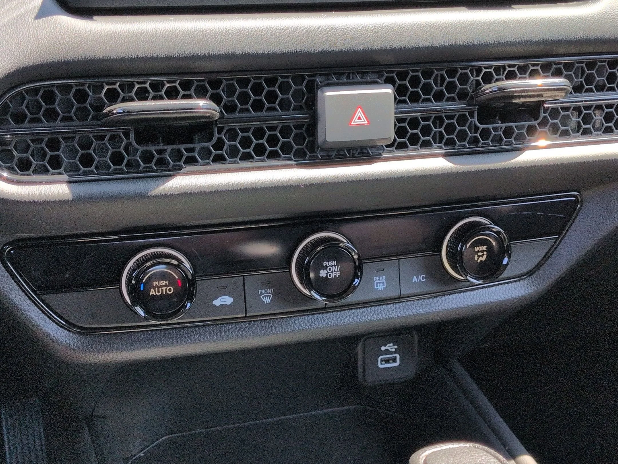 2024 Honda HR-V LX - Photo 21