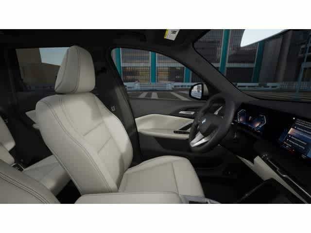 Used 2026 Space Silver Metallic BMW xDrive28i image 9