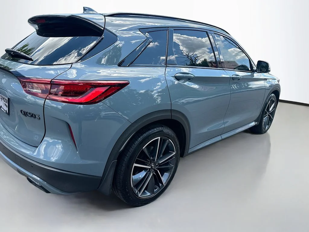 Used 2023 Slate Gray INFINITI SPORT image 7