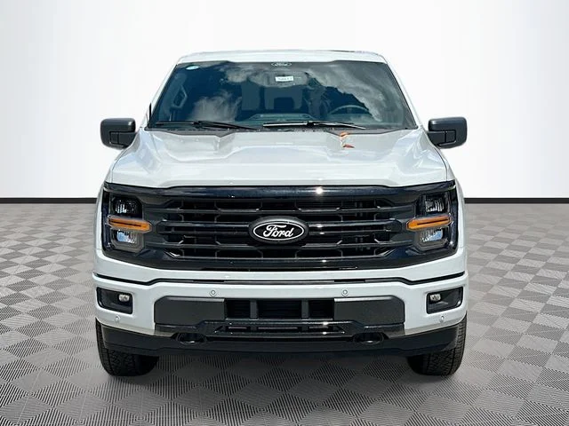 New 2026 Avalanche Ford XLT image 2