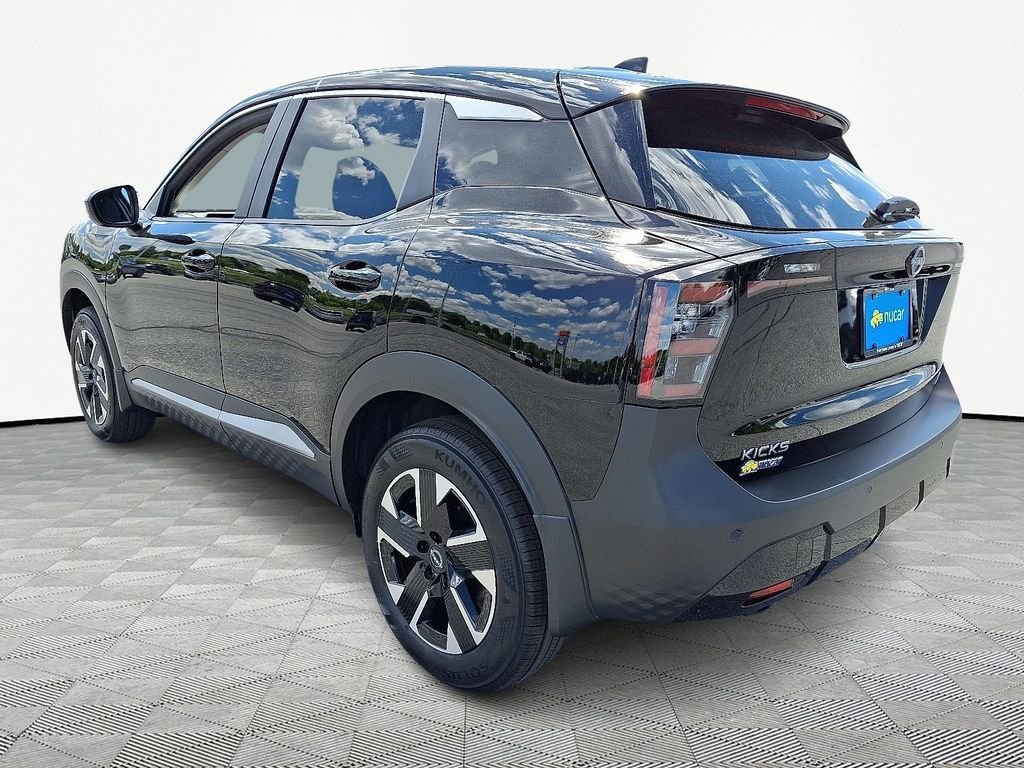 Used 2025 Black Nissan SV image 5