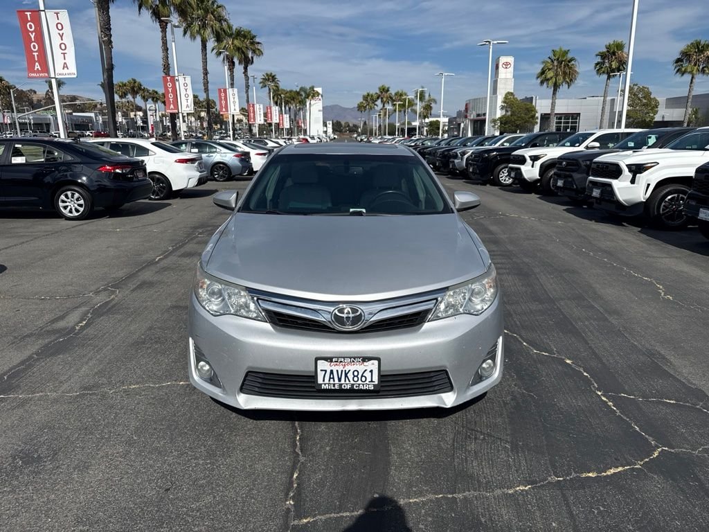 Used 2013 Silver Toyota XLE image 2