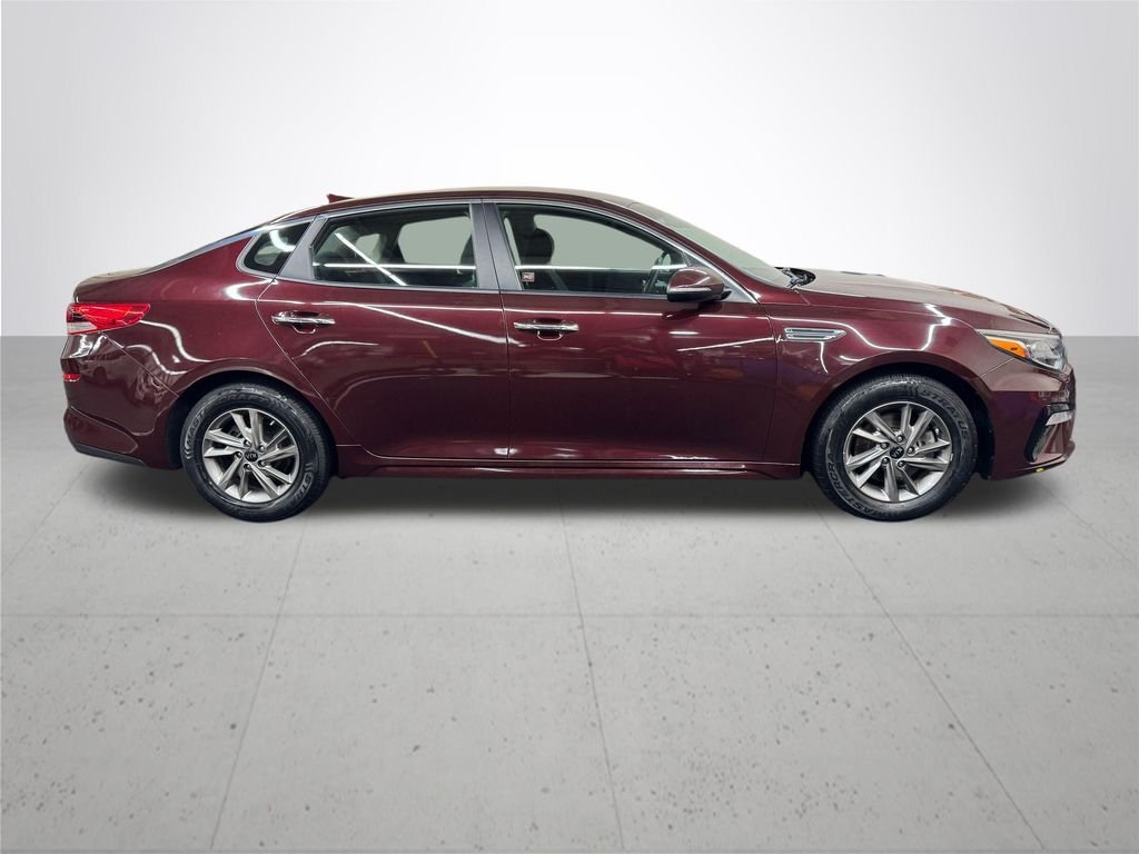 Used 2020 Purple Kia LX image 8