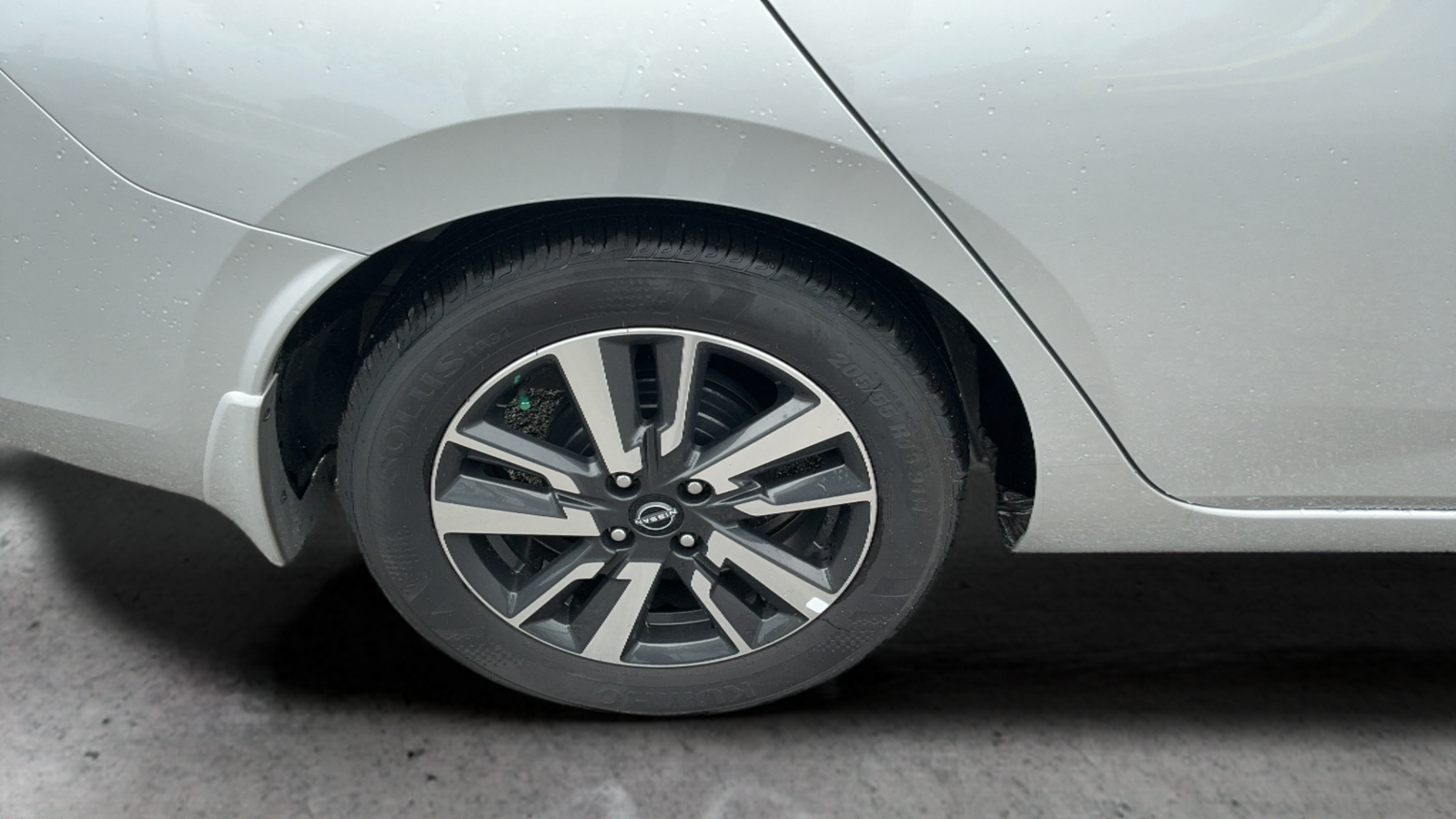 Certified Used 2025 Silver Nissan 1.6 SV image 19