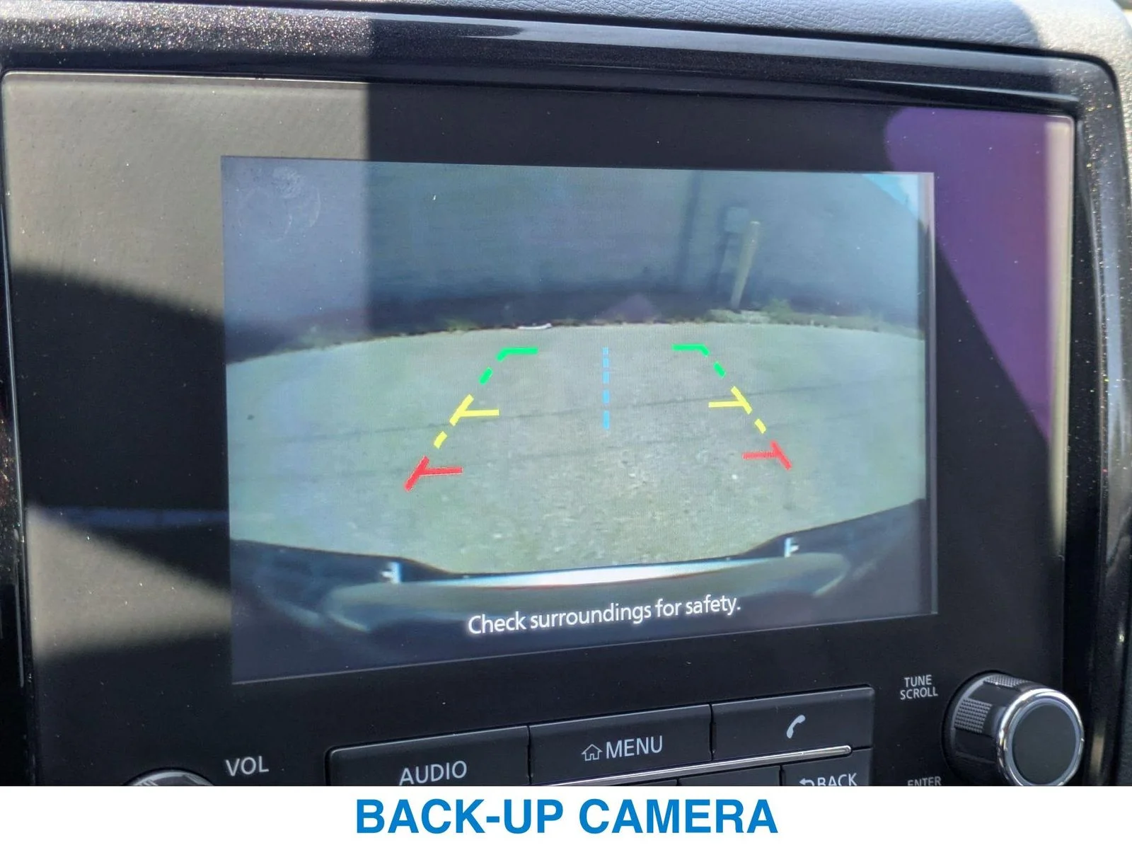 Used 2023 Red Nissan SV image 18