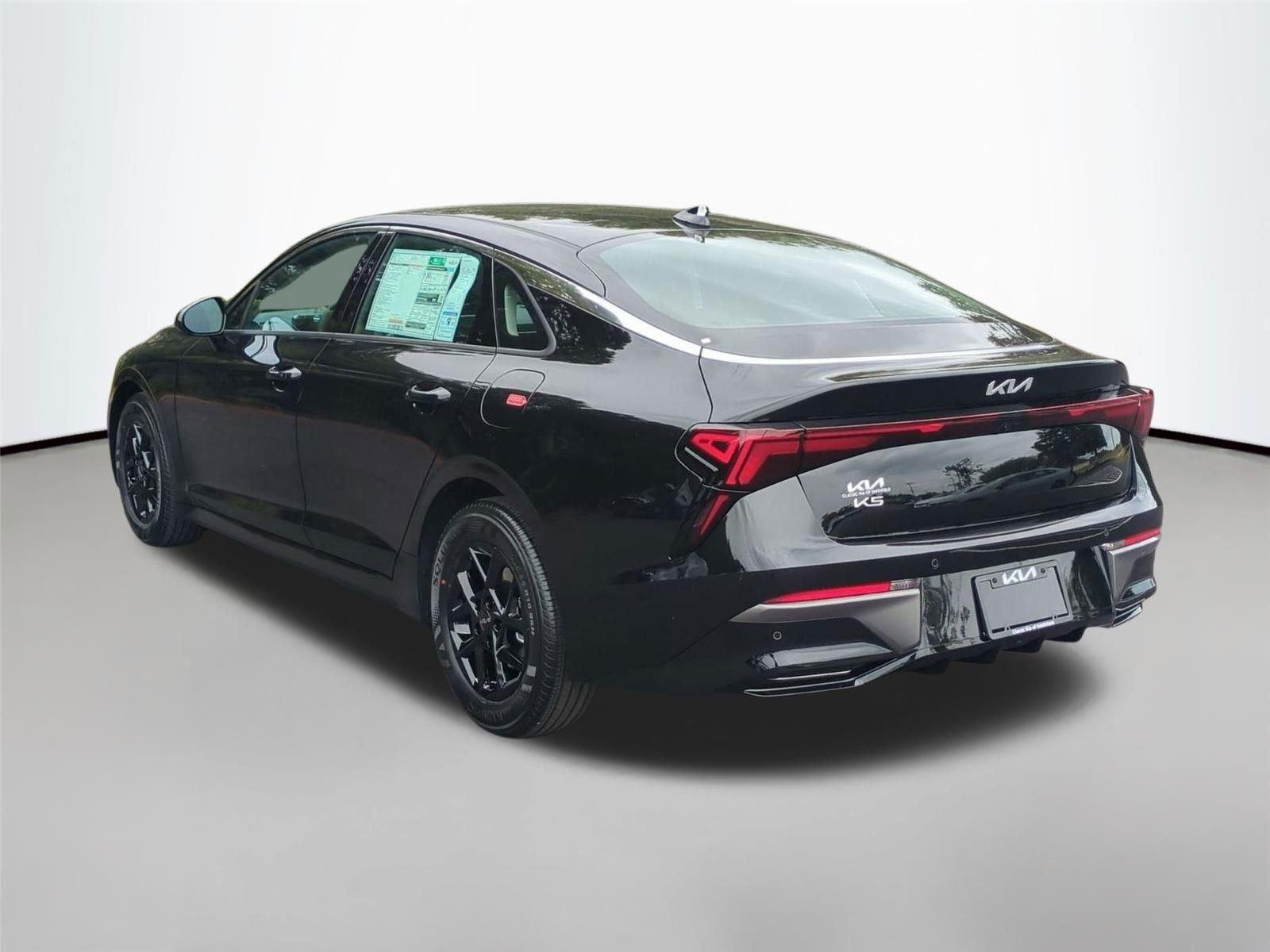 New 2026 Aurora Black Pearl Kia LXS image 3