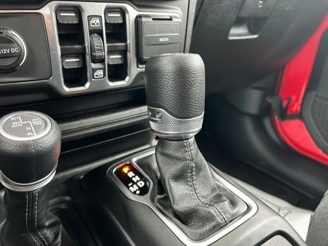2025 Jeep Wrangler 4xe Sahara 4XE - Photo 46