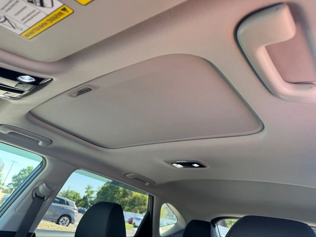 Used 2025 Blue Kia EX image 21