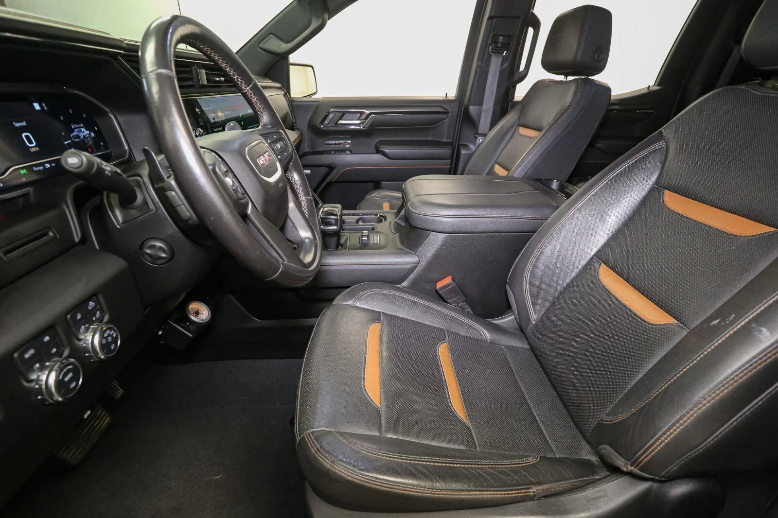 Used 2023 Onyx Black GMC AT4 image 42
