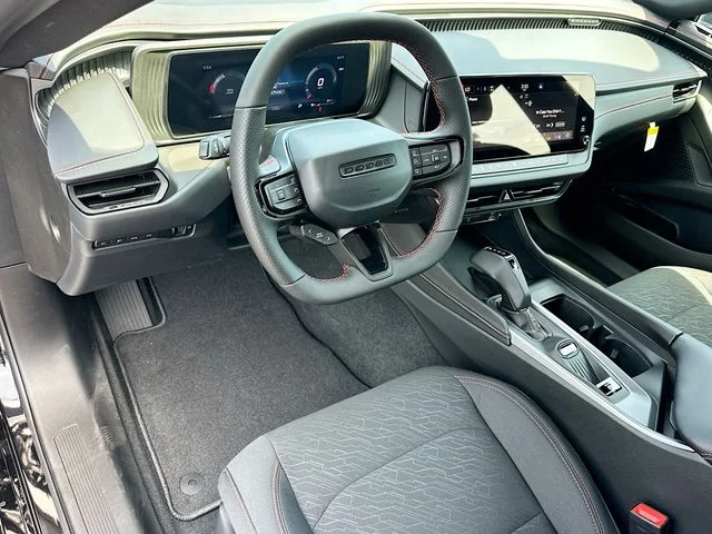 New 2026 Diamond Black Crystal Pearlcoat Dodge R/T image 7