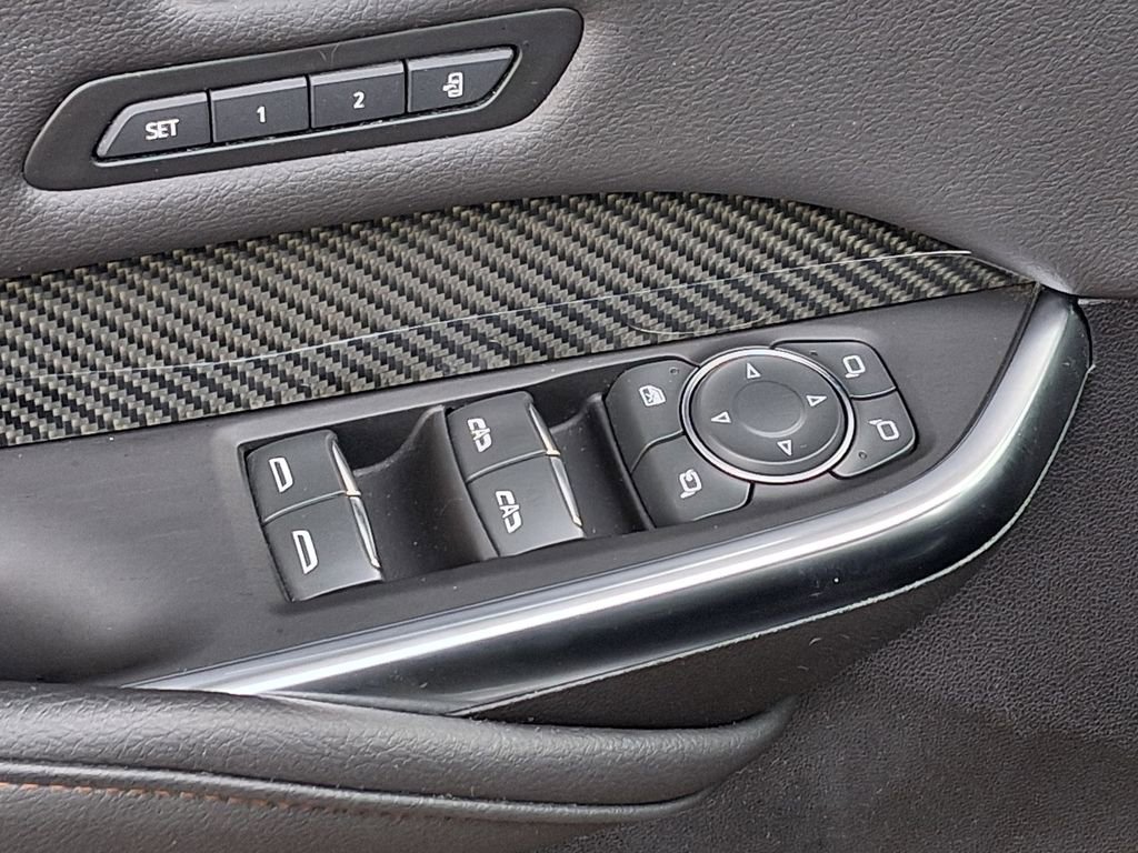 Used 2023 Crystal White Tricoat Cadillac Sport image 19