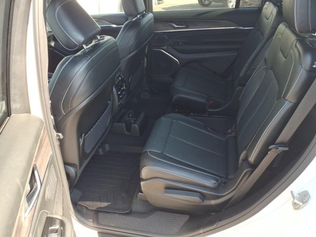 2024 Jeep Grand Cherokee L Overland - Photo 16