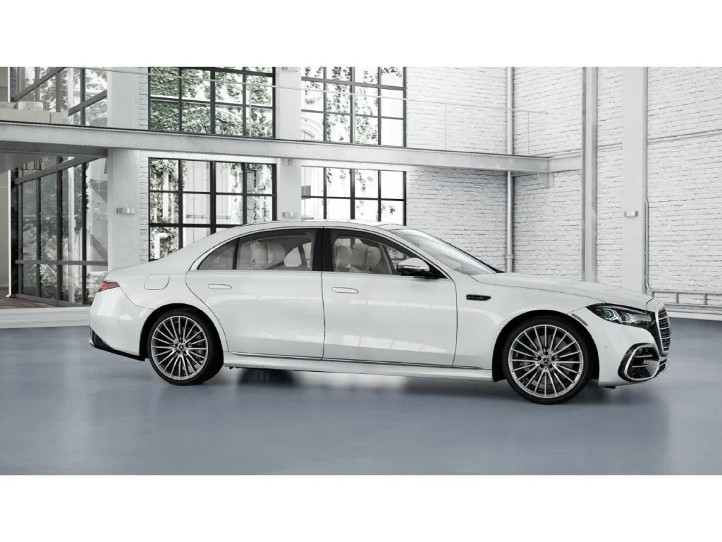 New 2027 White Mercedes-Benz S 580 image 46