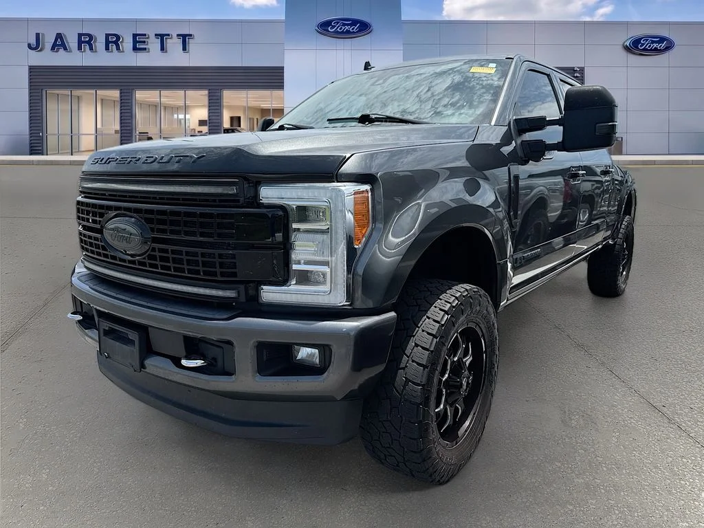 Used 2019 Gray Ford Platinum image 2